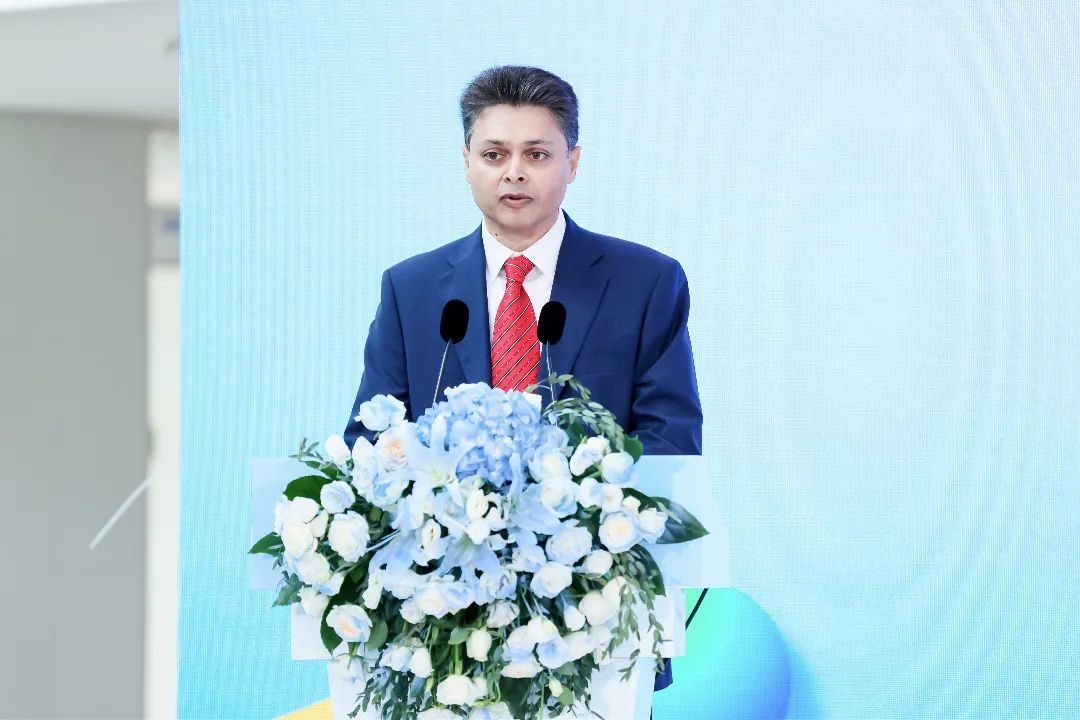 5-广州富力医院运营方——国际资深医疗管理集团Medpoint首席执行官 Mr. Harris Benny致辞.jpg 图片